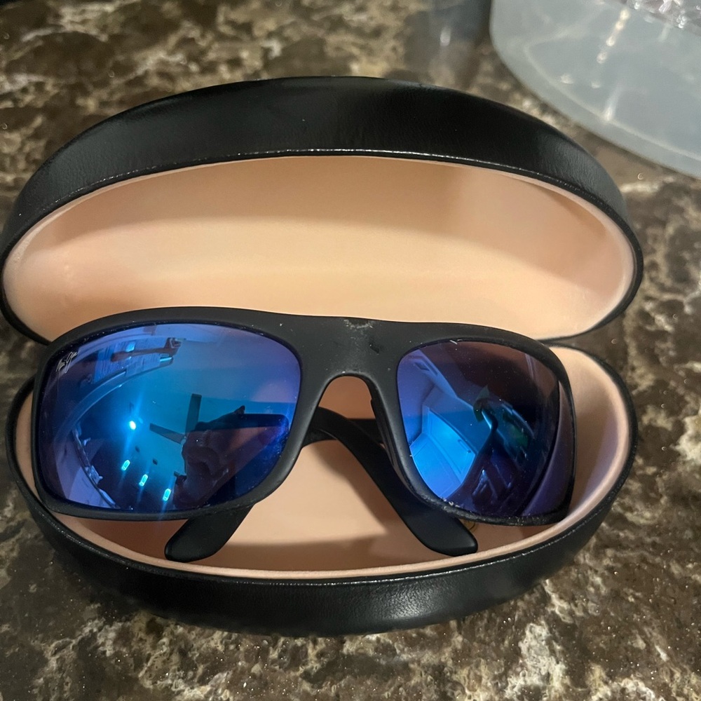 Black Sunglasses with Reflective Blue Lenses